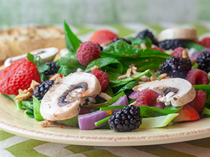 Berry Spinach Salad.jpg